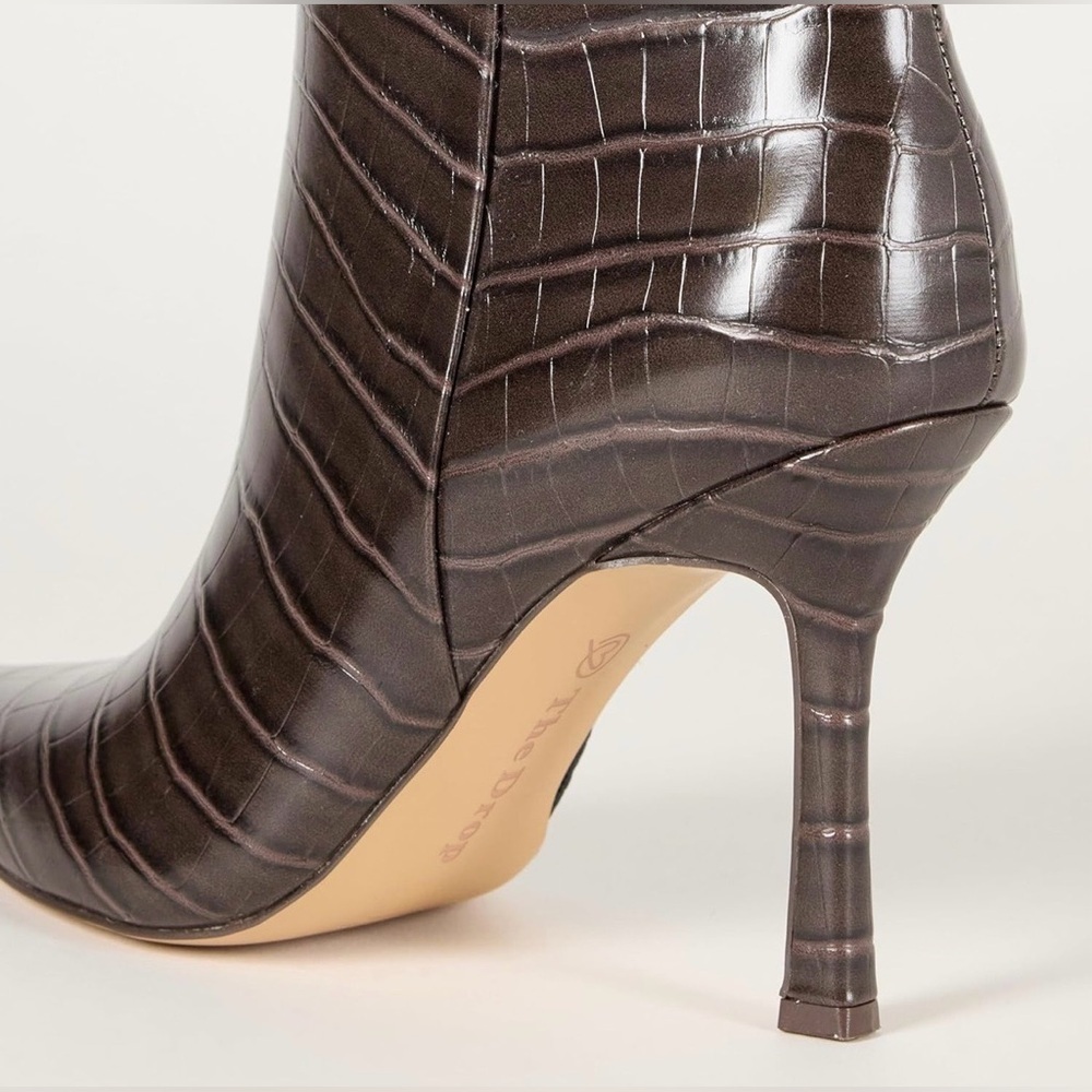 The Drop Women's Gemini Tall Heeled Chocolate Croc - Picture 3 of 13